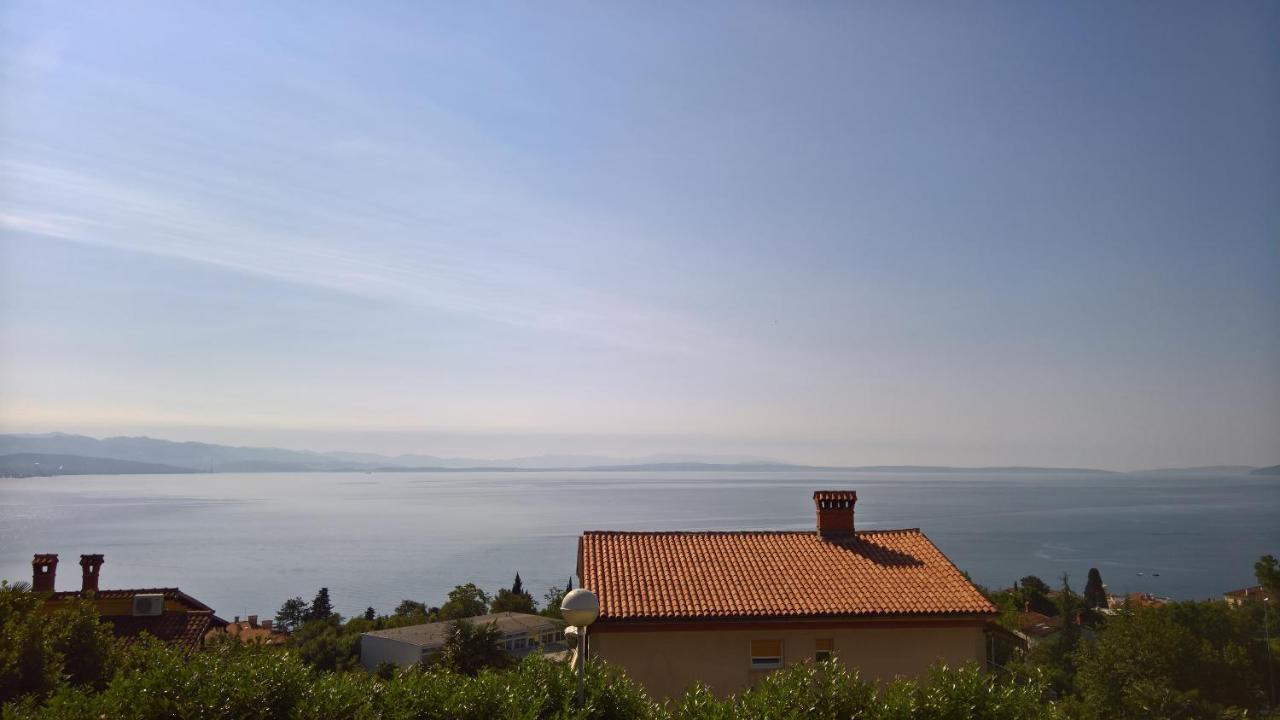 Apartment Nives Opatija Ngoại thất bức ảnh